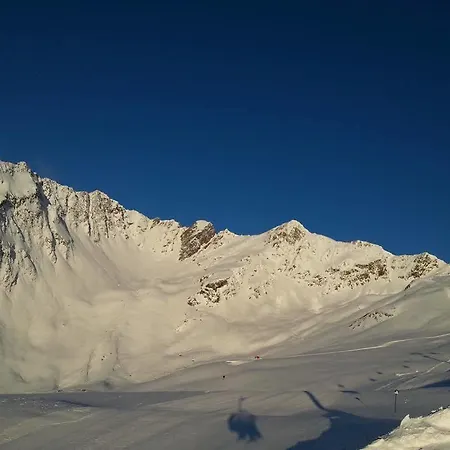 Sebastian דירה